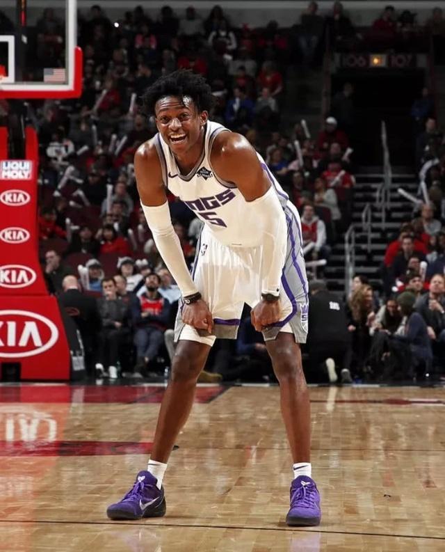 容连续空窗 容连续空窗