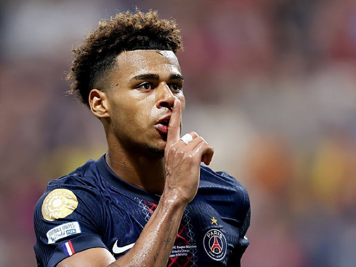 制造错位 制造错位